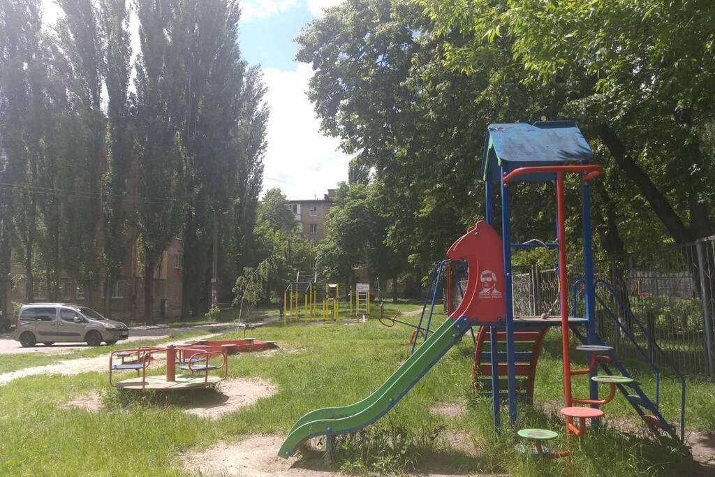 Однокомнатная Квартира С Евро Ремонтом,В Тихом Дворике. 基輔 外观 照片